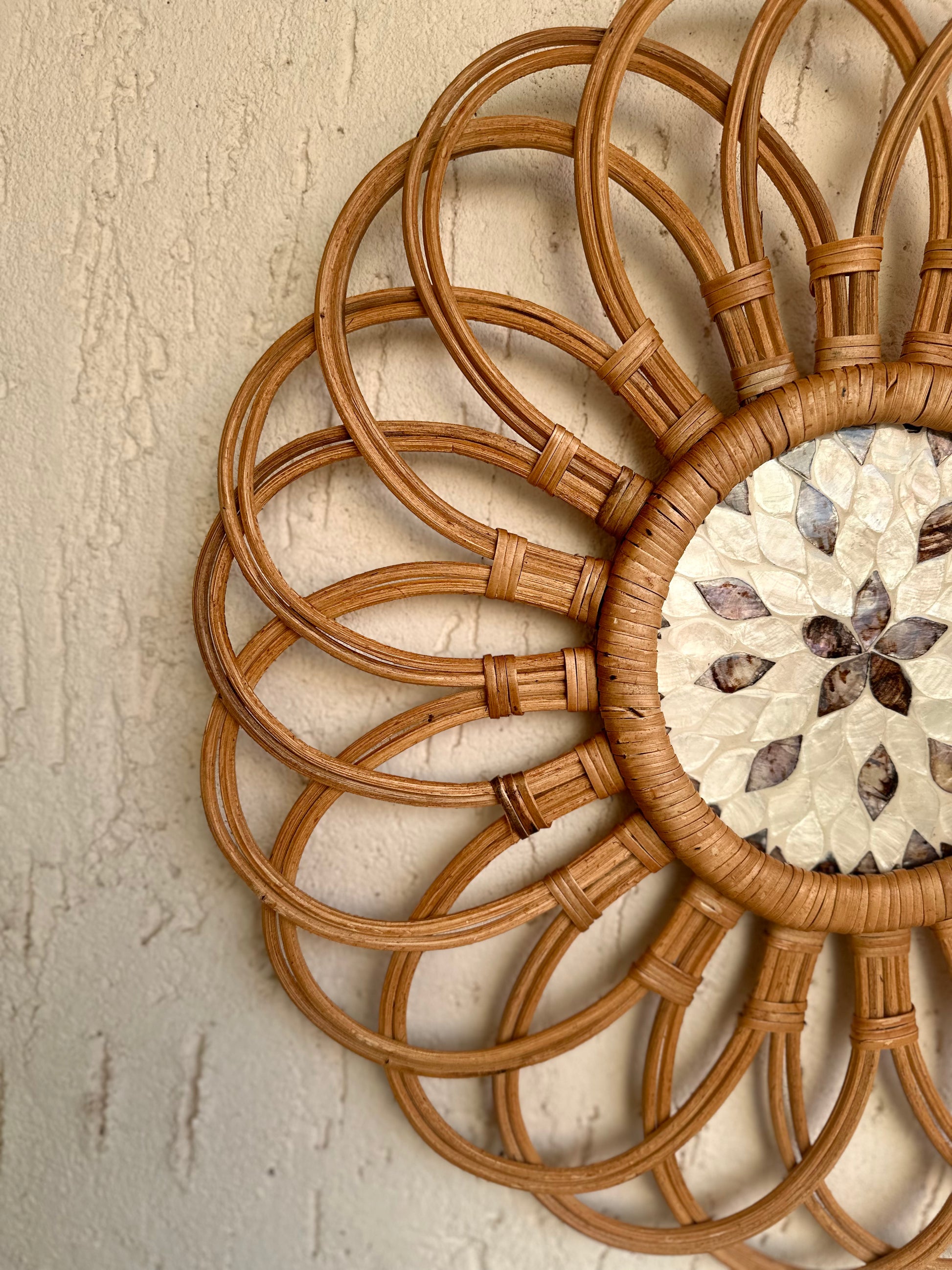 Floral Designer Rattan Wall Decor With Mother of Pearls - TESU