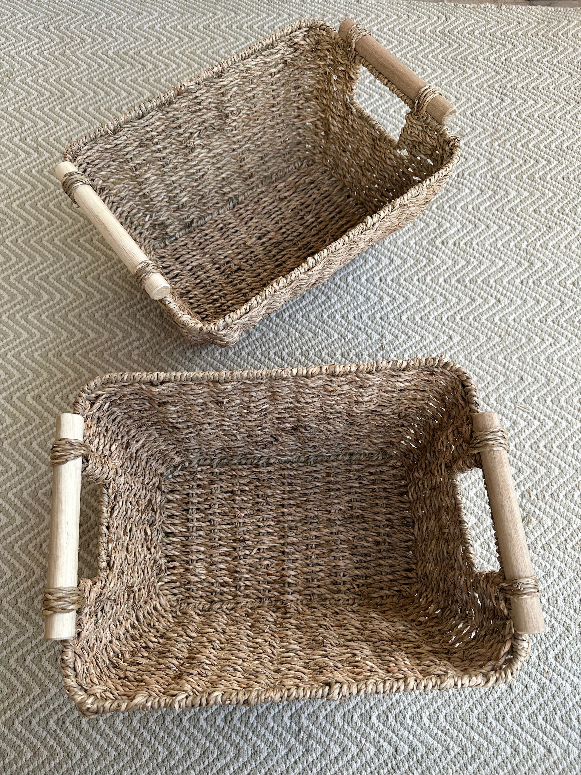 Seagrass Tray Basket with Wooden Handle - TESU
