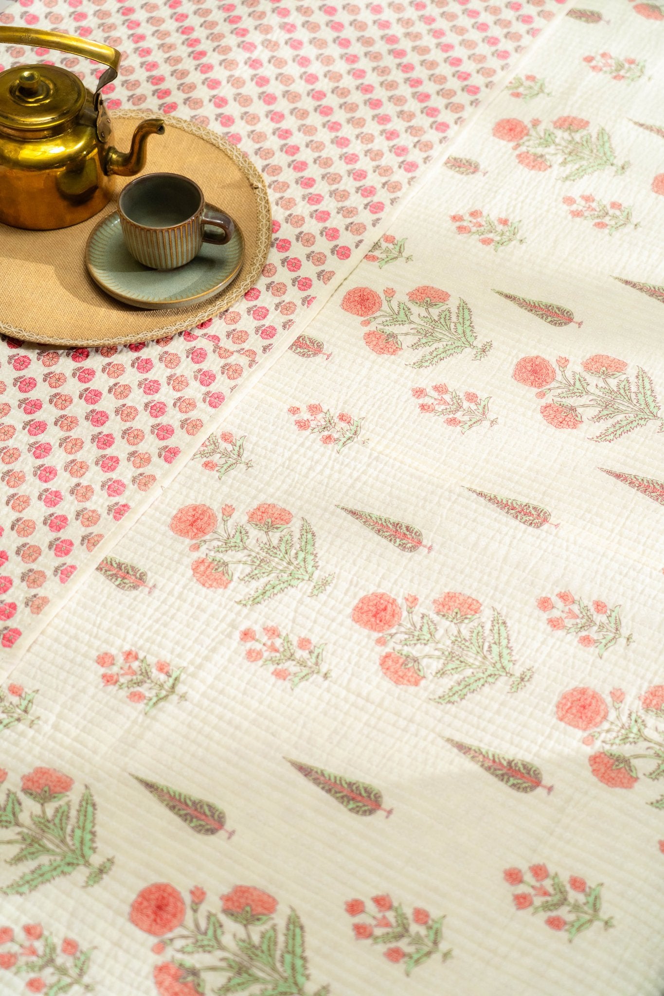 Gulnaar Dual Side Bedcover - TesuFurnishing
