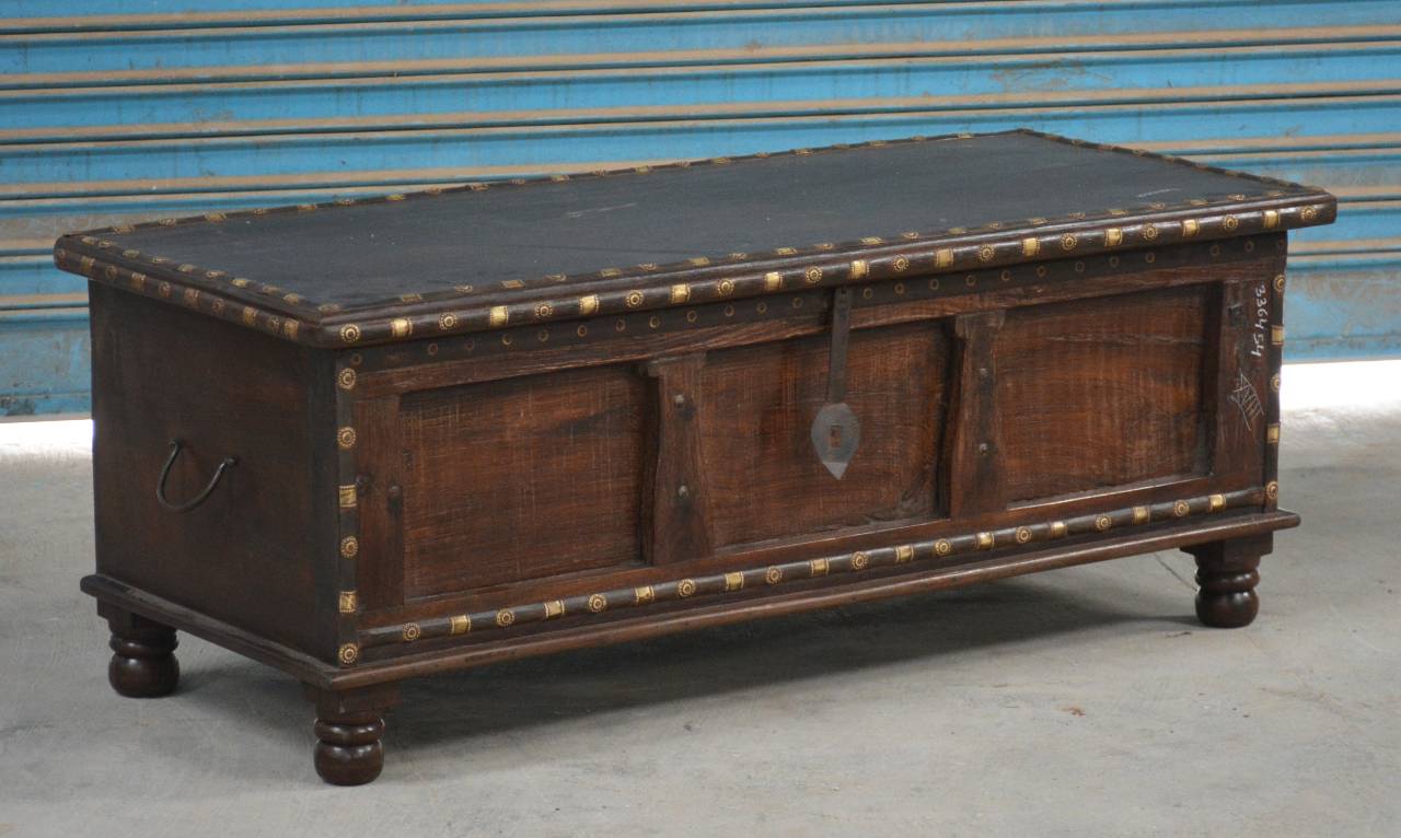Heritage Iron - Latch Chest - TesuCabinets & Storage