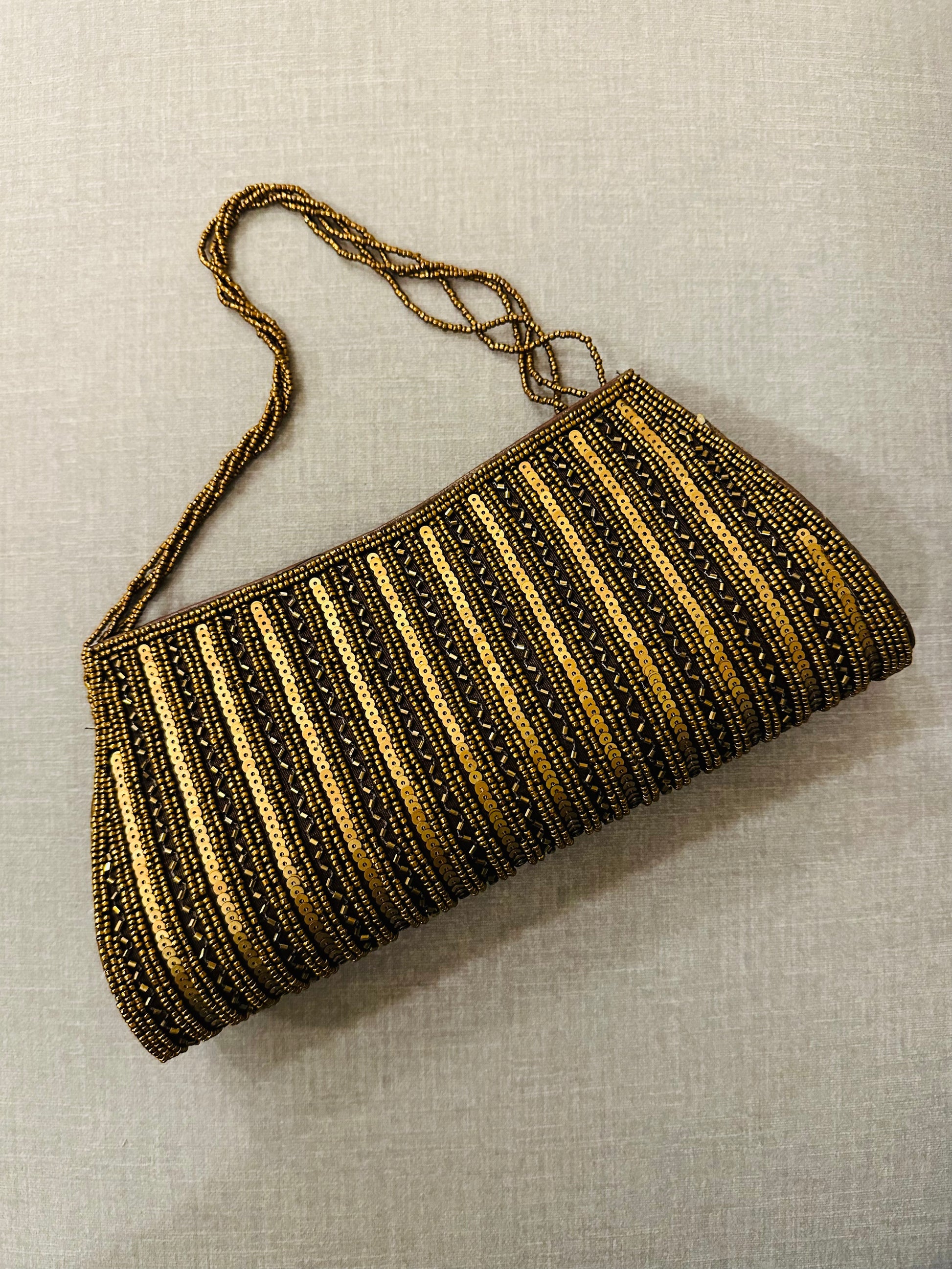 Zardozi Clutch With Beaded String - TESU