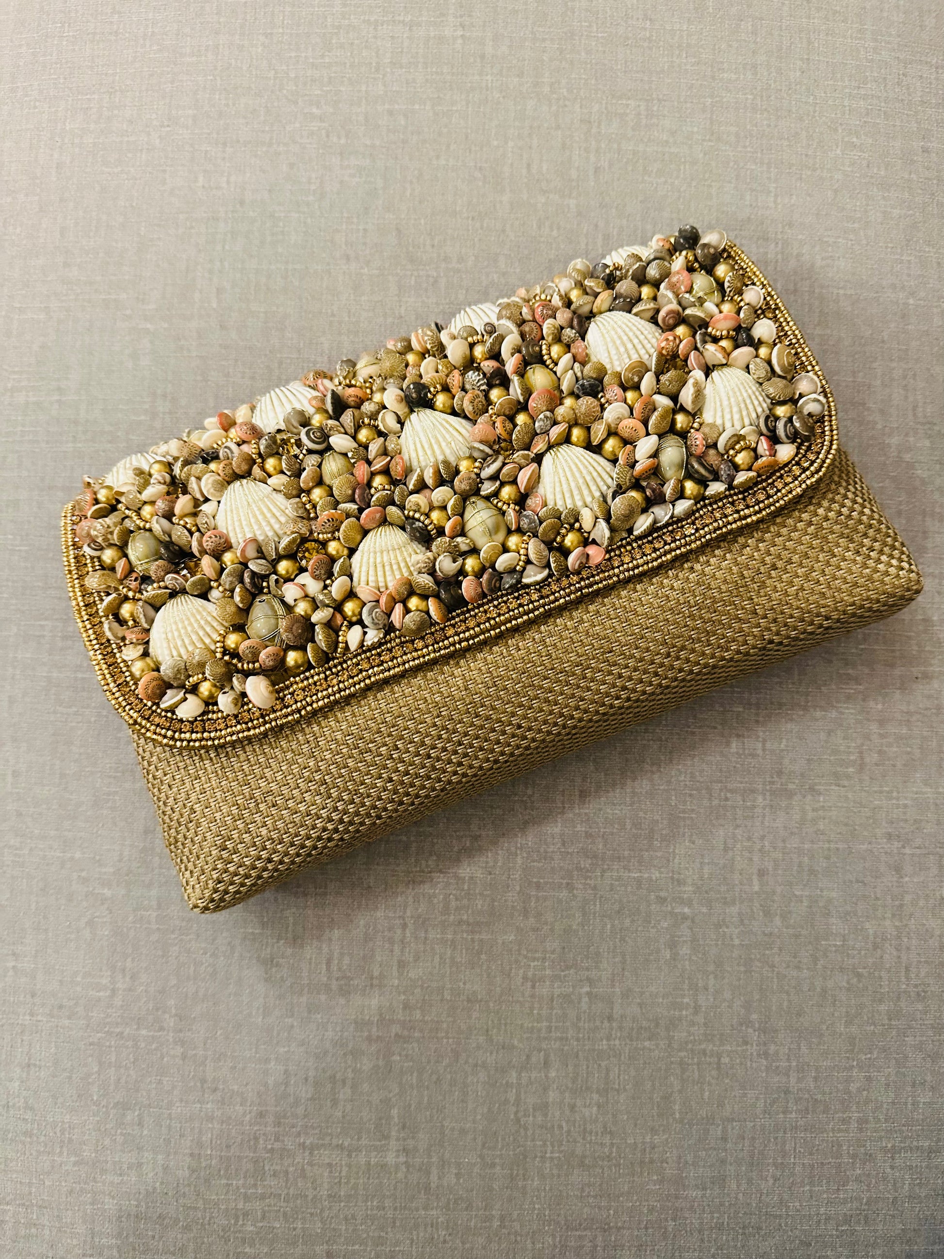 Zardozi and Jute Clutch with Shell - TESU