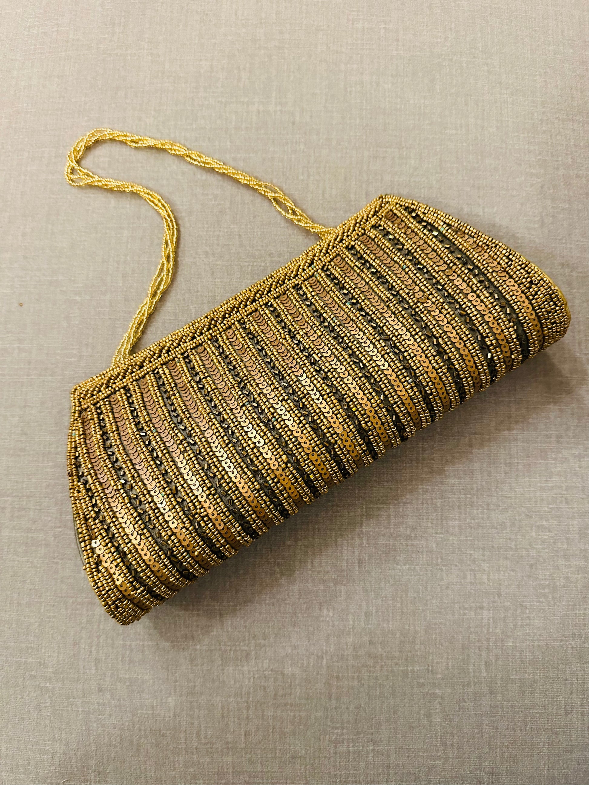 Zardozi Clutch With Beaded String - TESU