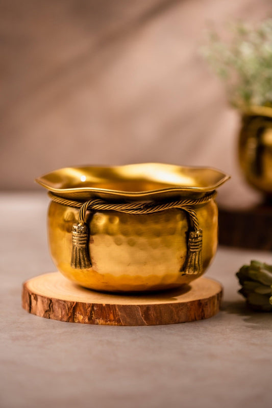 Knotted Brass Handi - TesuHome & Kitchen