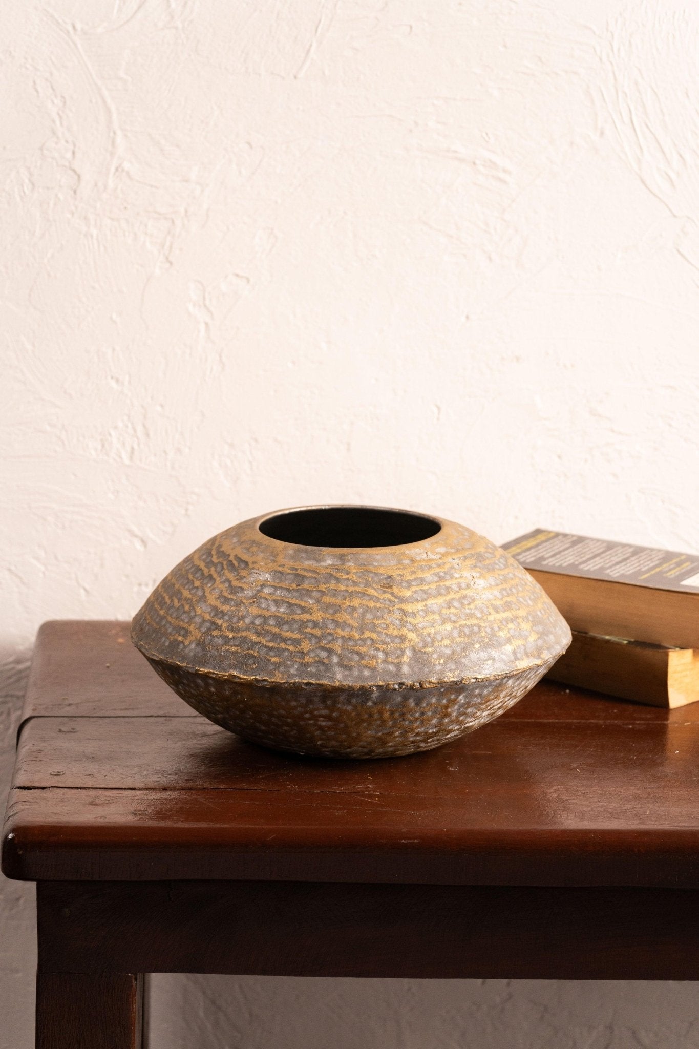 Rustic Hammered Planter - TesuPlanter