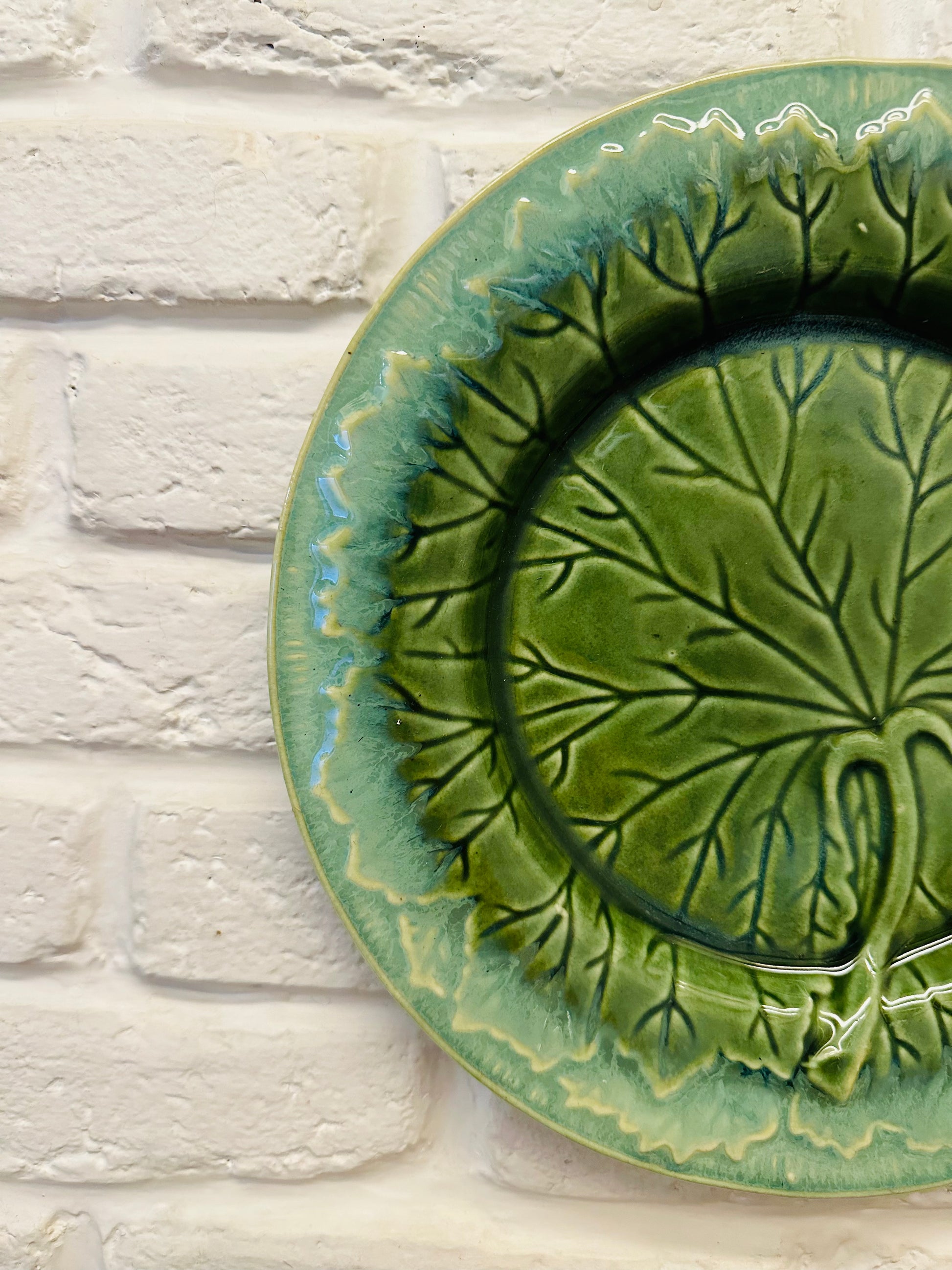 Olive Hand Painted Wall Plates Set of 3 - TESU