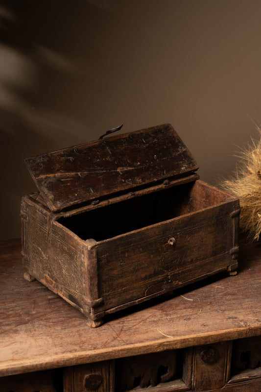 Timber lock Trunk - TesuCabinets & Storage