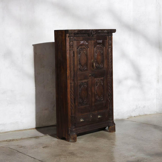 Wooden Handcarved Door Almirah - TesuCabinets & Storage