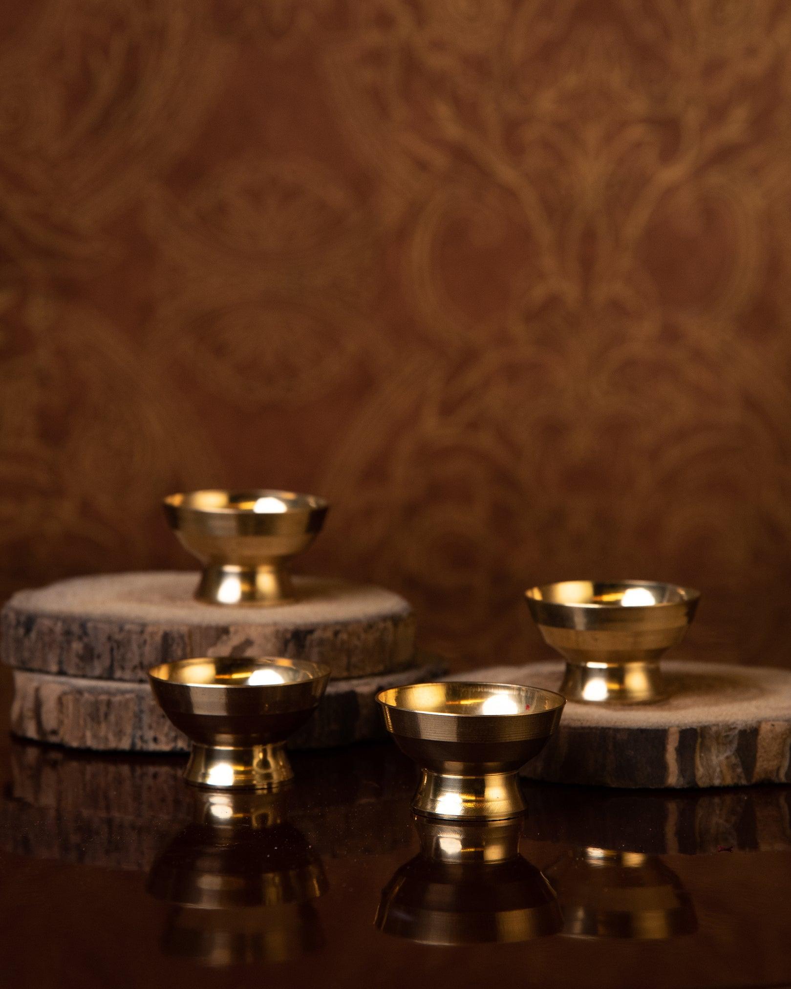 Brass Dia - Set of 4 - TesuBrass Diya