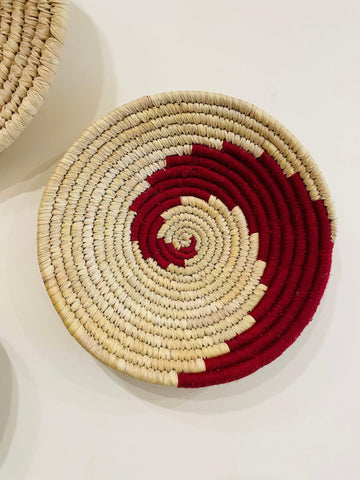 Palm Leaf Woven Plate - Natural and Maroon - TesuWall Decor
