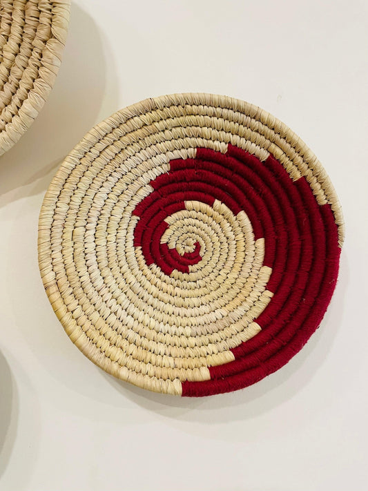 Palm Leaf Woven Plate - Natural and Maroon - TesuWall Decor