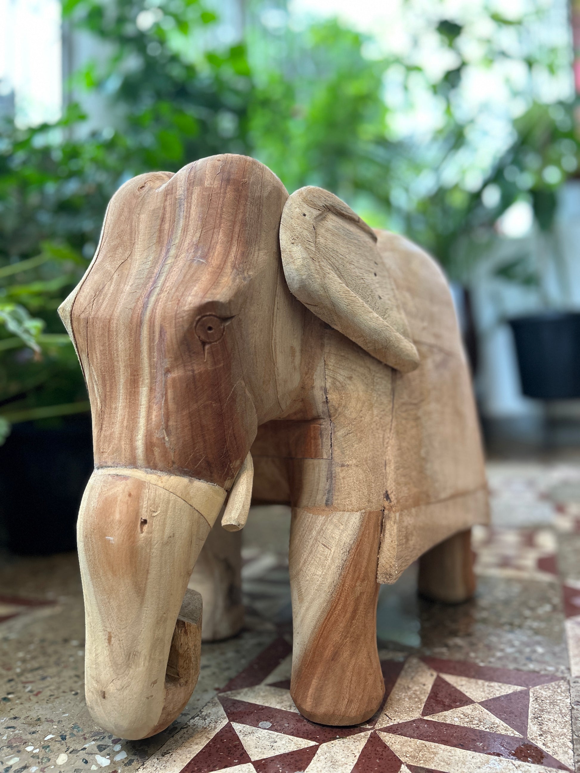 Antique Wooden Elephant Sophisticated home decor Exclusive home decor Intricate design decor Exquisite craftsmanship Beautiful home accents Tasteful living space decor Elegant interior piece Timeless home decor Decorative wooden elephant Unique home decorations, tesu 