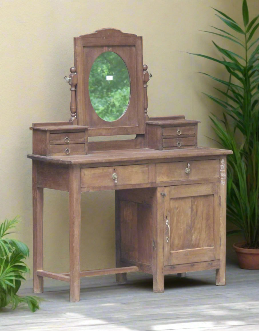 The Aranya Dressing Table&nbsp;is a timeless blend of rustic charm and artistic detail. 