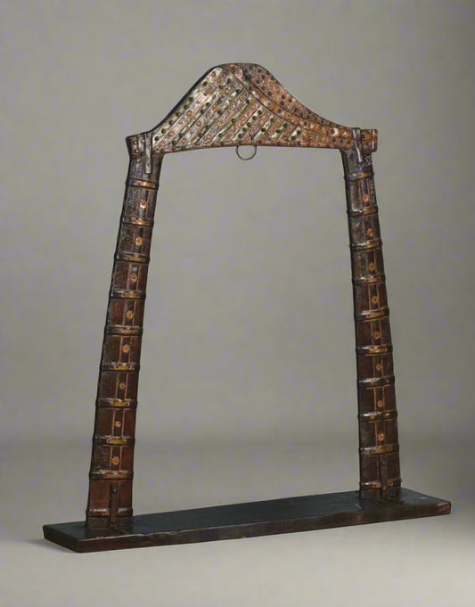 Showcase your most treasured items with timeless elegance using the Brasswood Arch Display Frame. 