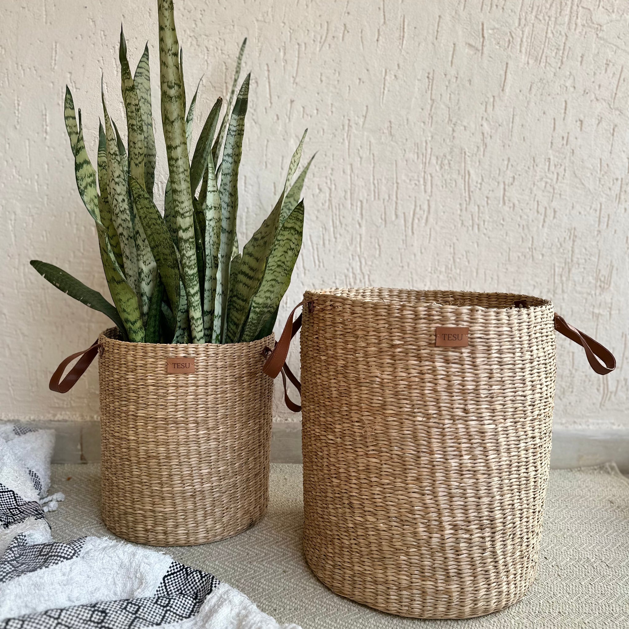 Seagrass Dense Storage Basket With Handle