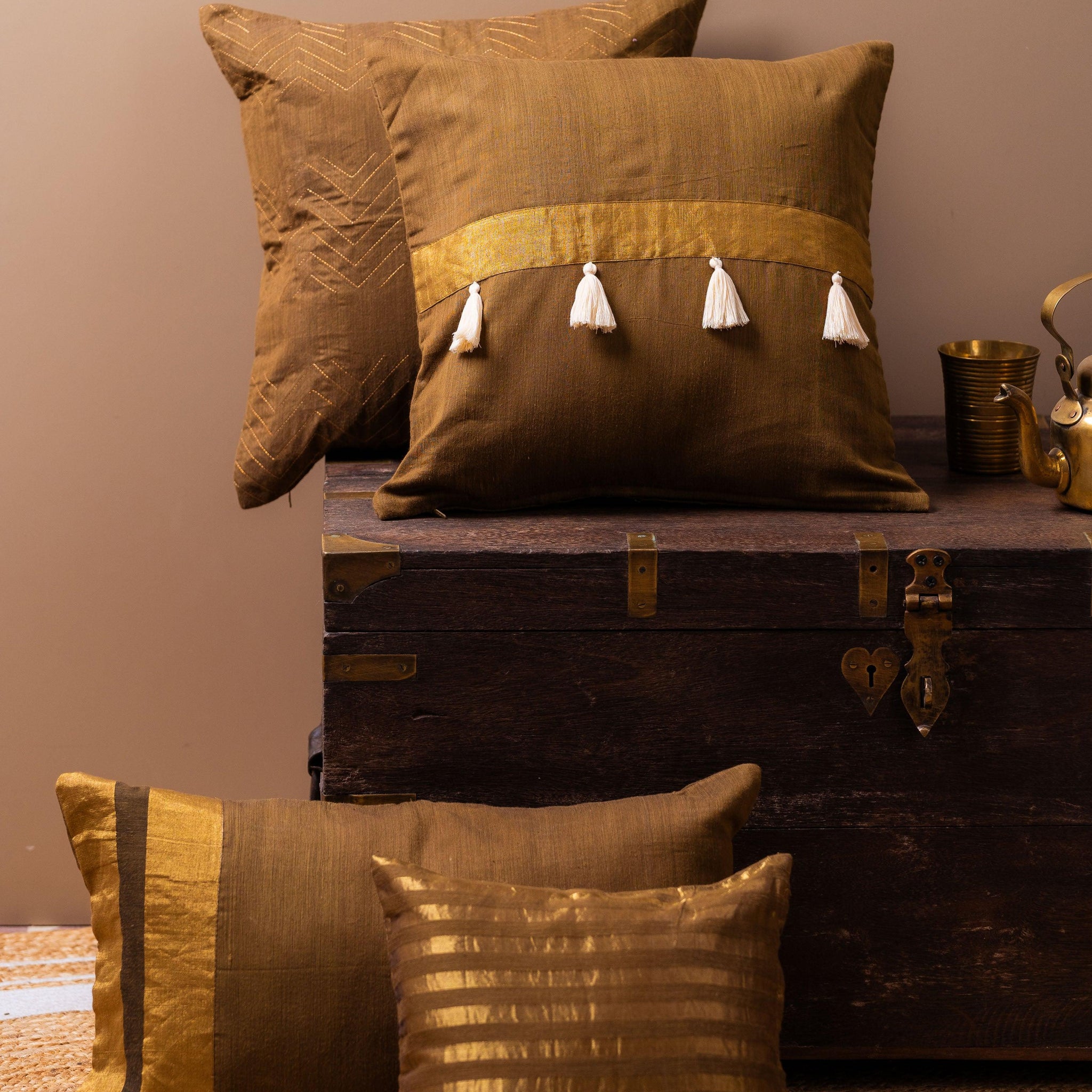 Cocoa Shine Maheshwari Silk Cushion Covers - TESU