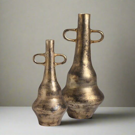 A harmonious blend of ancient echoes and modern artistry, the D'Or Echo Set brings timeless elegance to your space. 