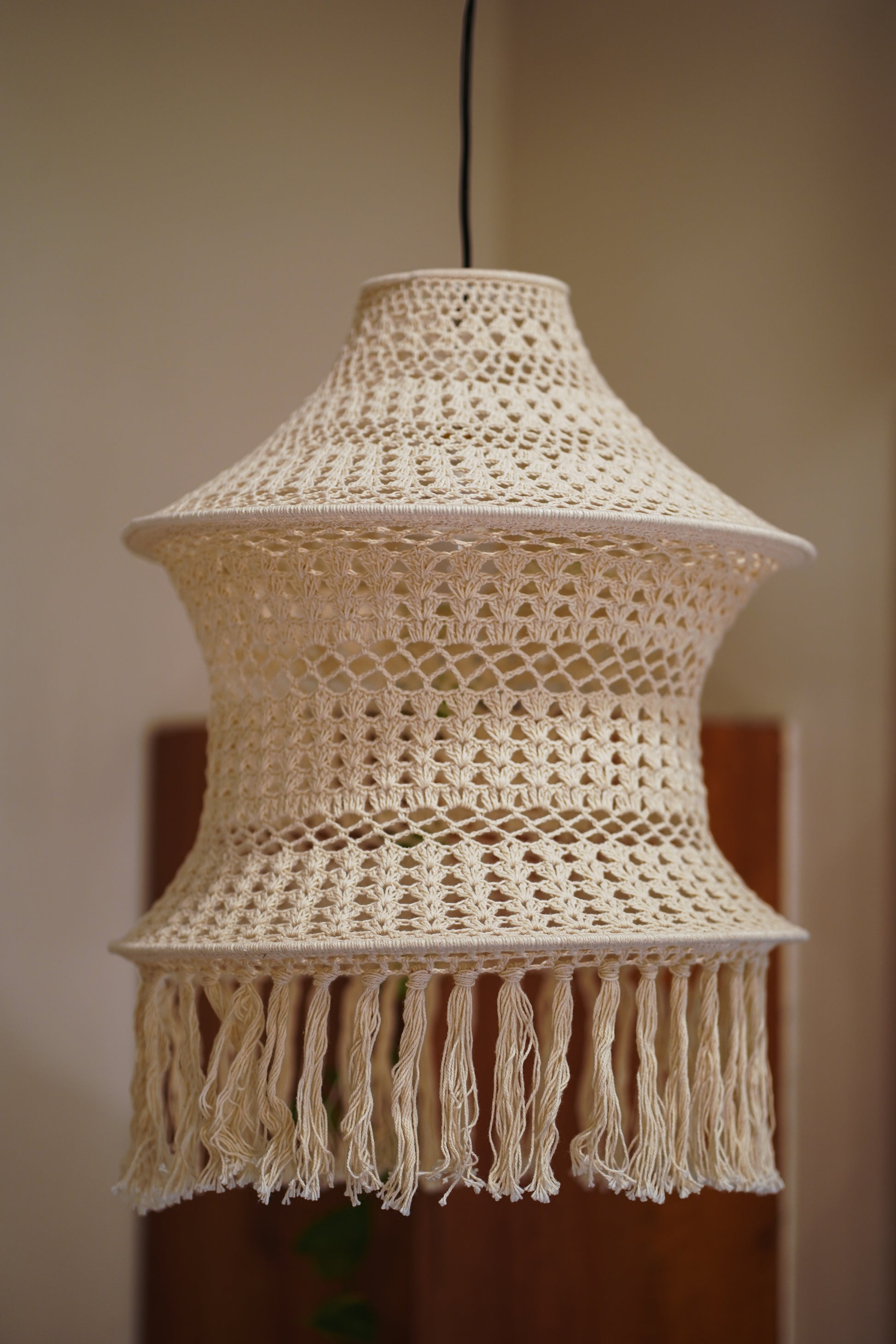 Tesu lamp made with detailed handwork of crochet by our skilled artisans. It can be styled in any corner of your house and will look gorgeous.&nbsp; Best used with warm white light to bring the peaceful bohemian vibe to your space.&nbsp; We love using these lamps over our dining table for celebratory dinners and on the bedside corners.