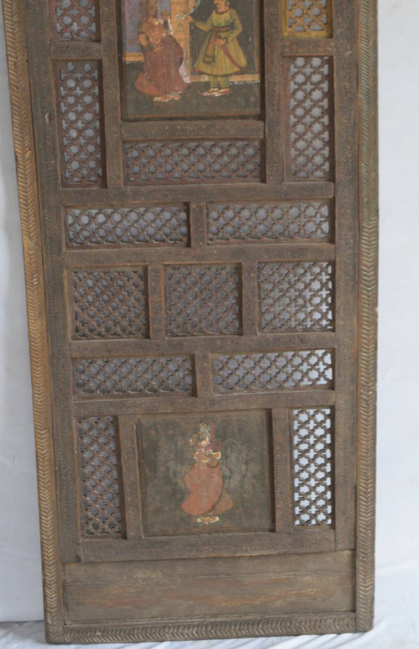 tep into the timeless world of royal elegance and cultural richness with Deewaar-e-Kala – a majestic wall panel crafted from seasoned Teak Wood