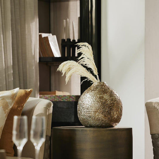 Add a bold statement to your décor with the Ferra Luxe Vase,
