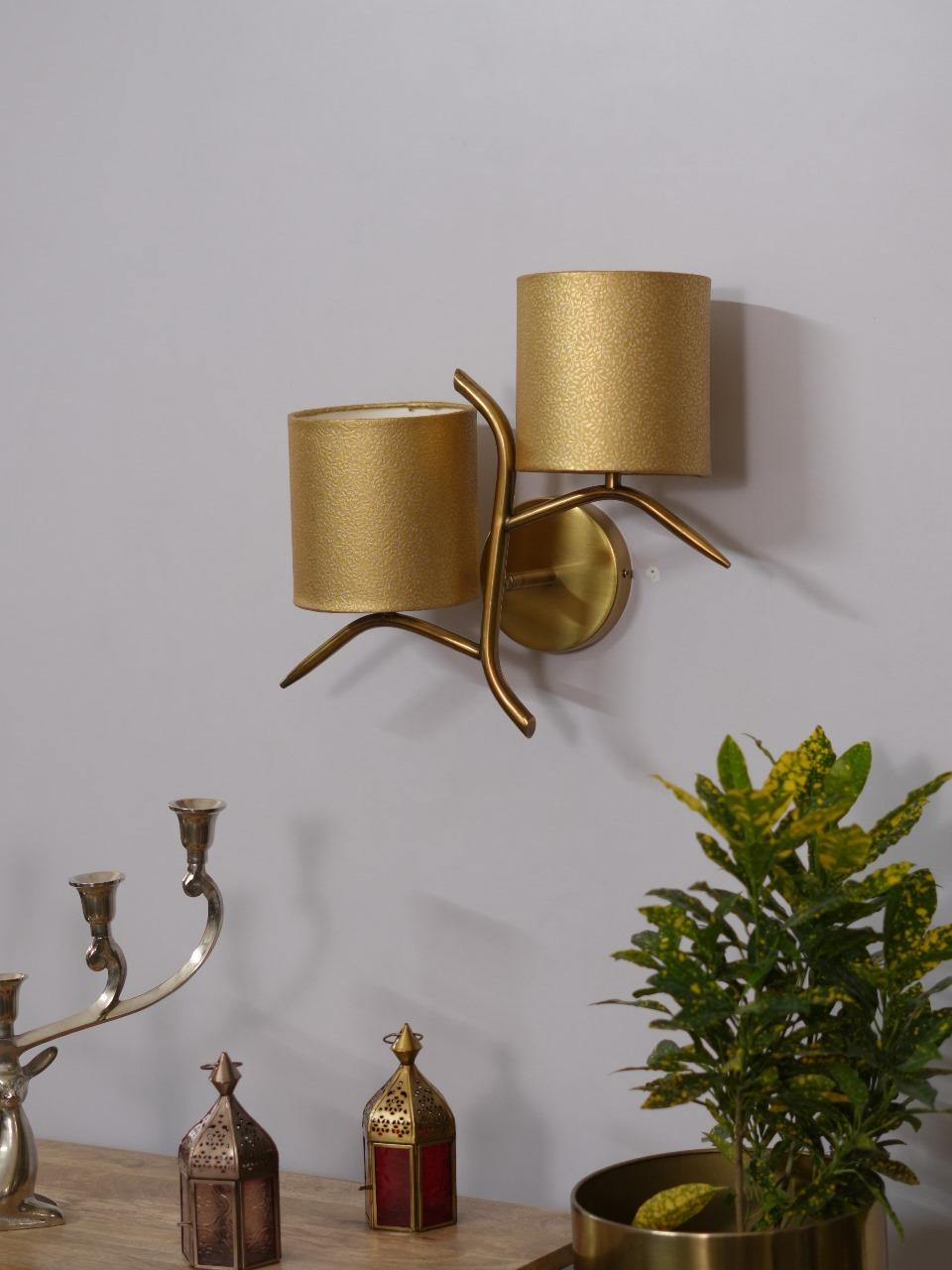 Golden Wall Mount Lamp - TESU