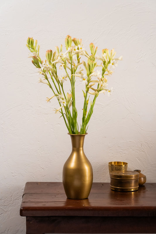 Golden Metal Flower Vase - TESU