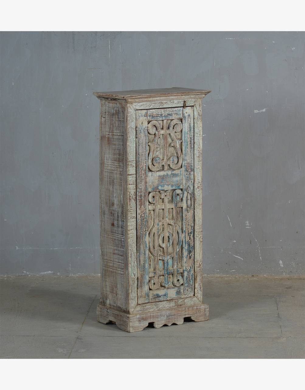 Handcarved Door Bedside Cabinet - TESU