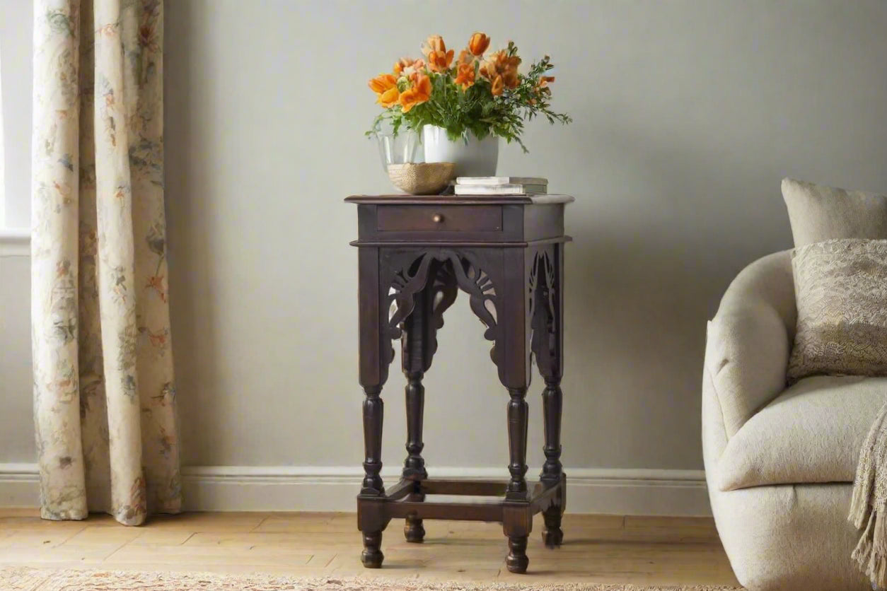 Made from premium Sheesham wood, this traditional side table adds a touch of elegance to any space. 