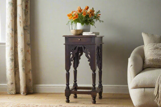 Made from premium Sheesham wood, this traditional side table adds a touch of elegance to any space. 