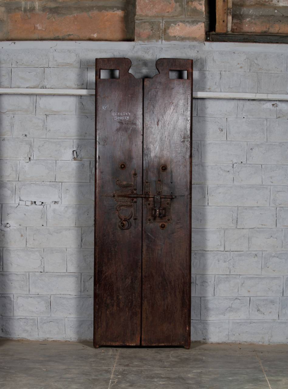 It's the ultimate addition to infuse your home decor with a daring flair.