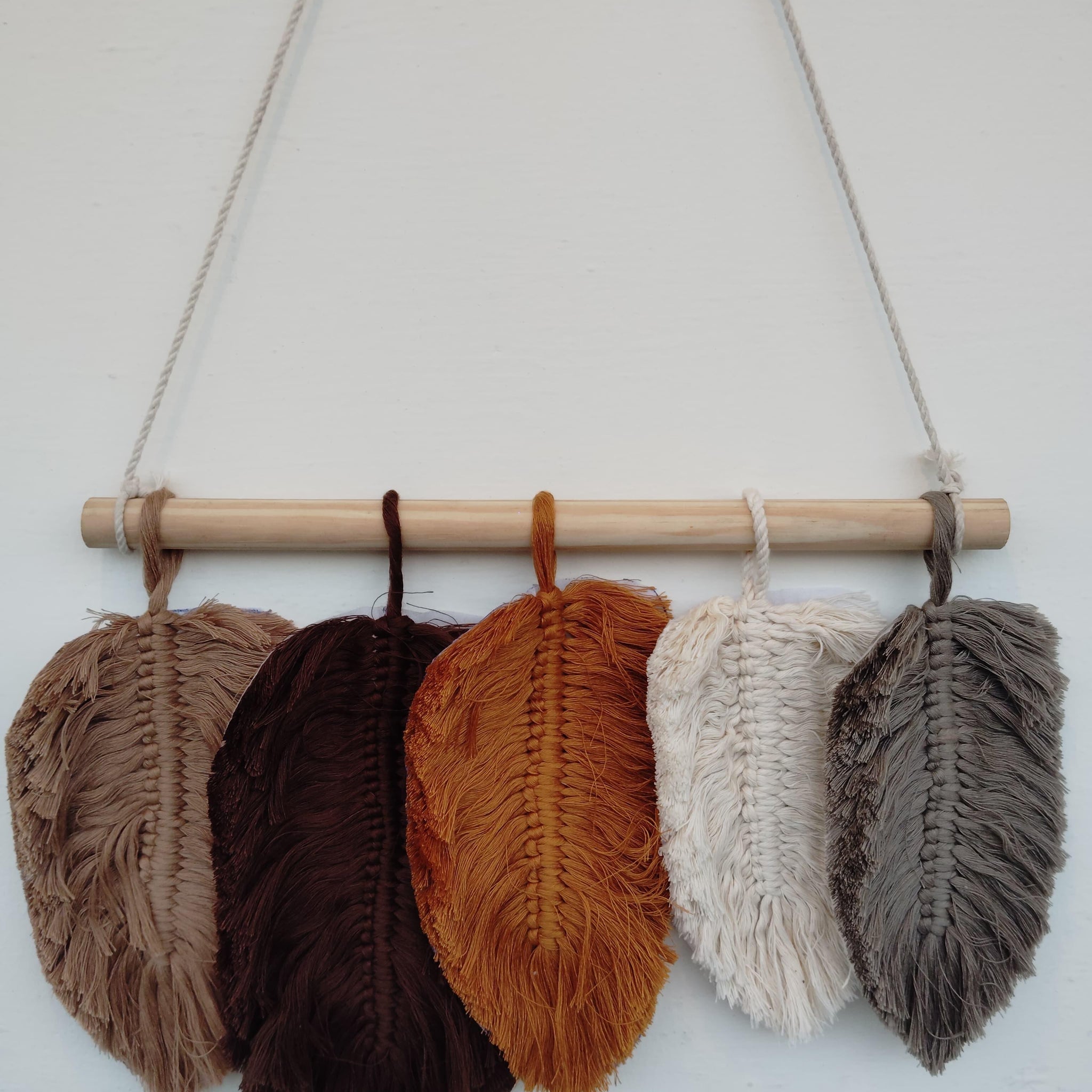 Macrame Leaf Wall Decor - Set of 5 - TESU