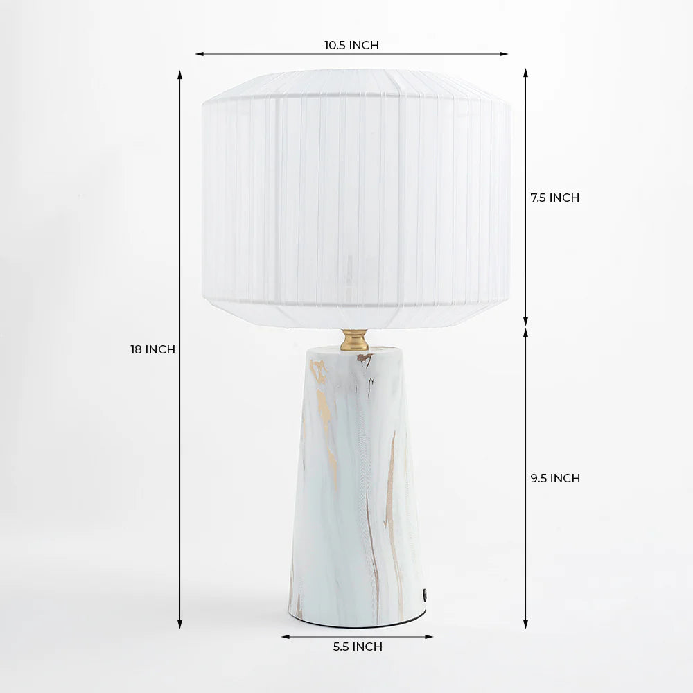 Table lamp with dimensions on a white background
