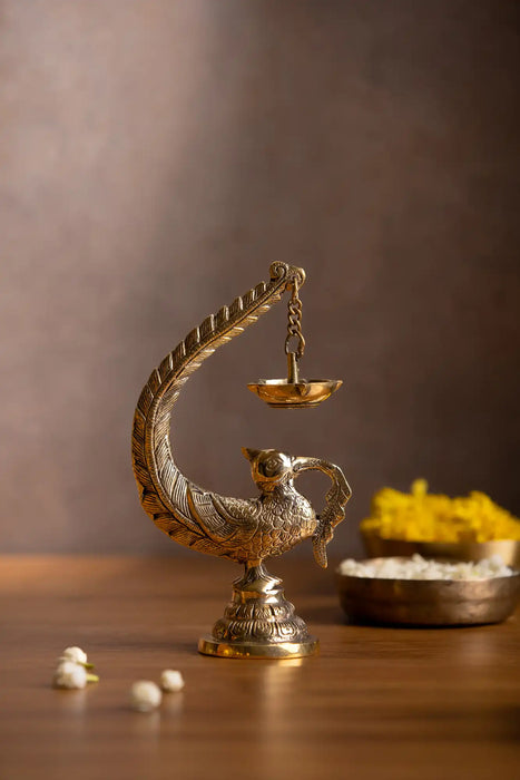 Vintage Brass Bulbul With Hanging Dia