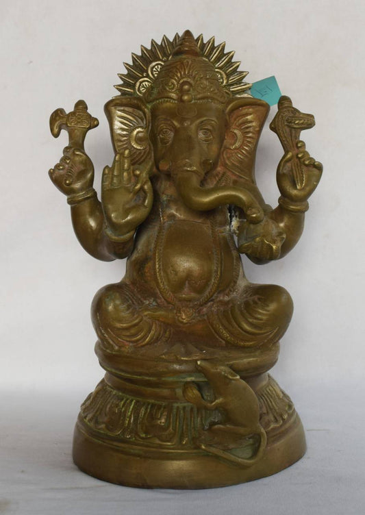 In Hindu tradition, the mouse represents the ego and desires — and Ganesha riding atop it symbolizes control over the mind and material attachments, guiding the devotee toward clarity and peace.