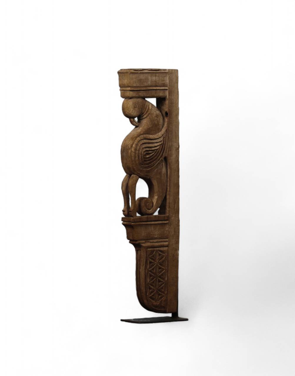 Wooden Half Bracket on Iron Stand - TESU