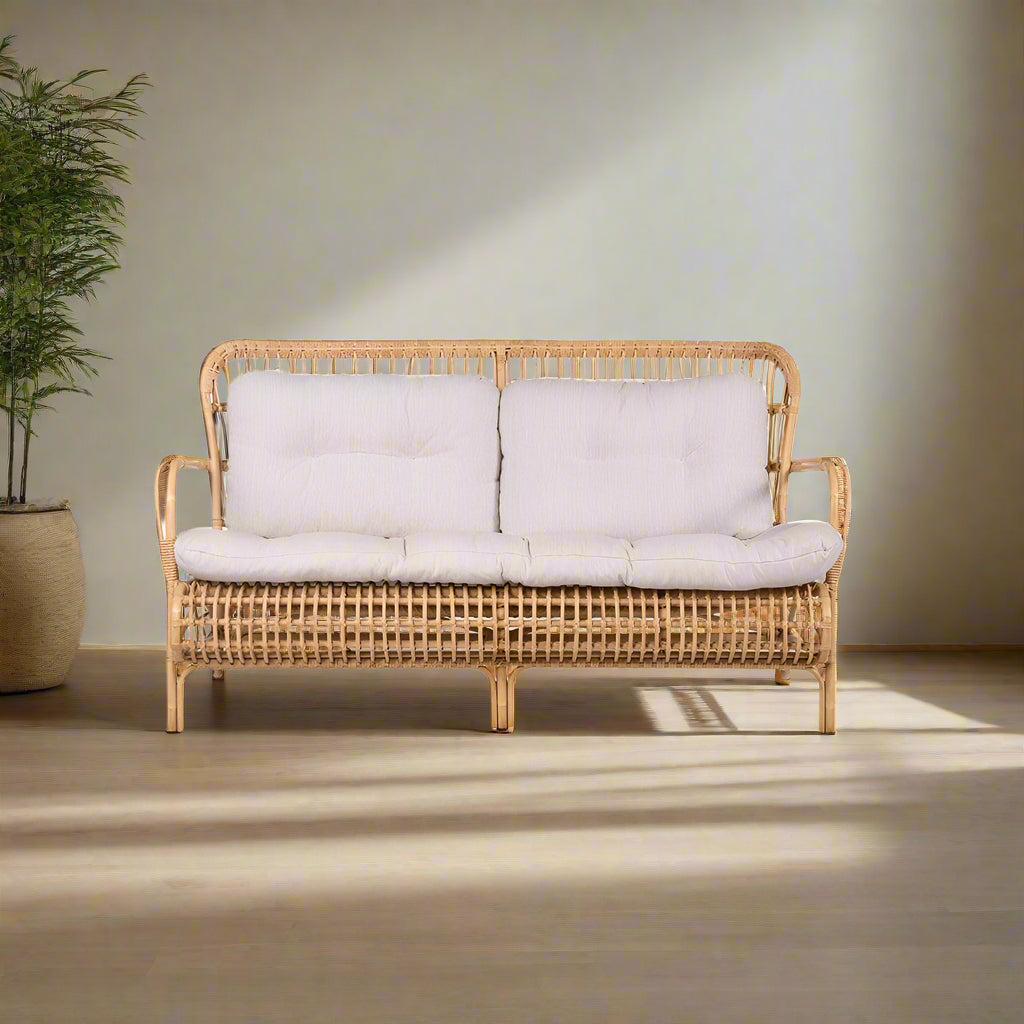 Bring a touch of nature and relaxation to your space with the Rattan Lounge Sofa. Designed for those who appreciate both style and comfort, this sofa seamlessly blends modern design with natural materials.