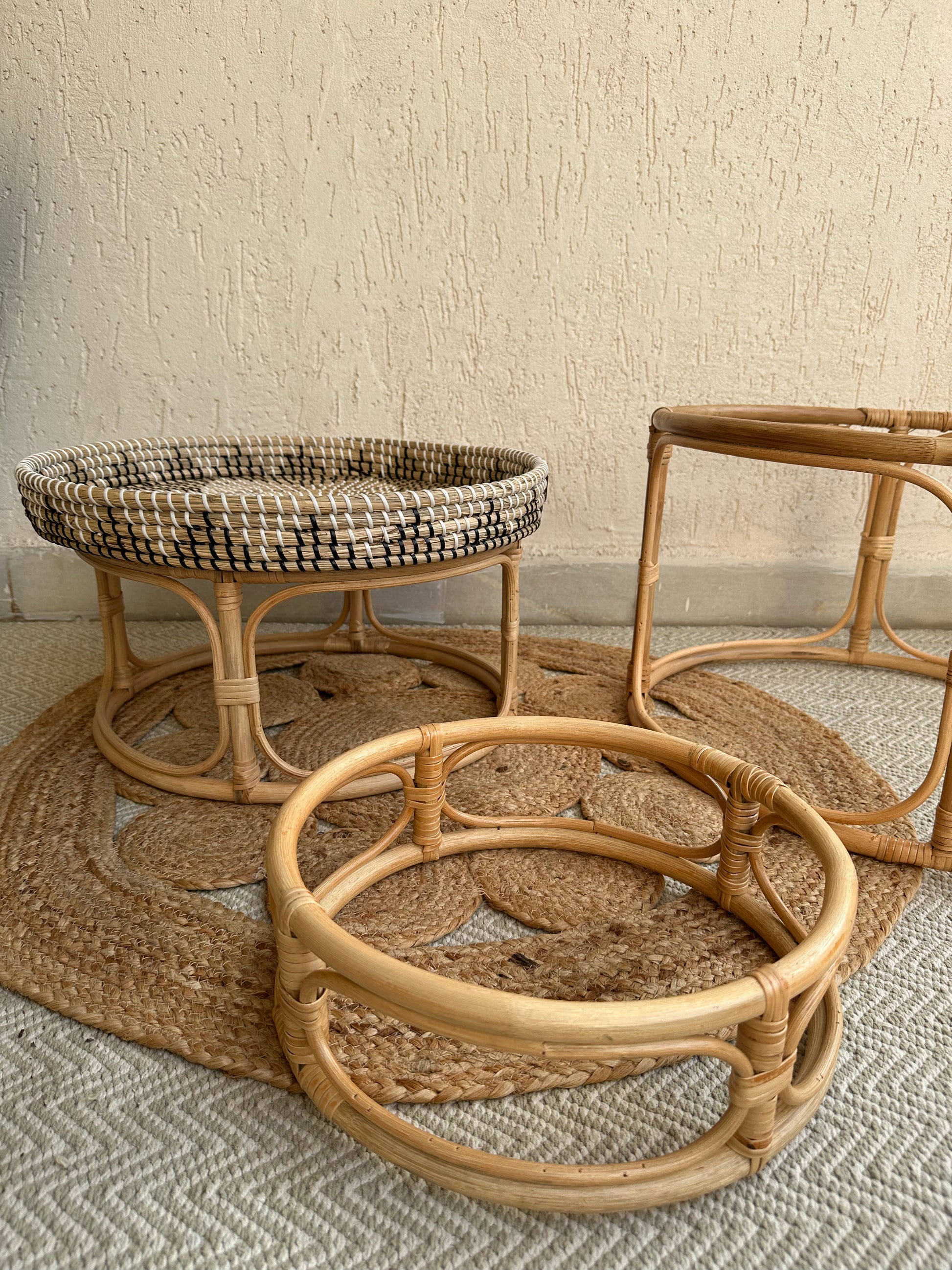 Seagrass and Rattan Round Table Tray - TESU
