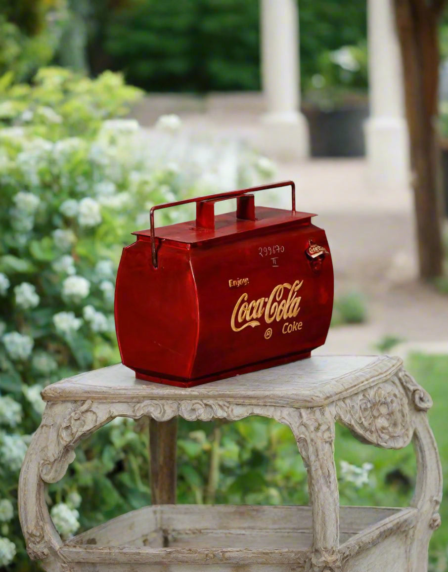 Tesu vintage coco cola hand painted box for ome decor and event