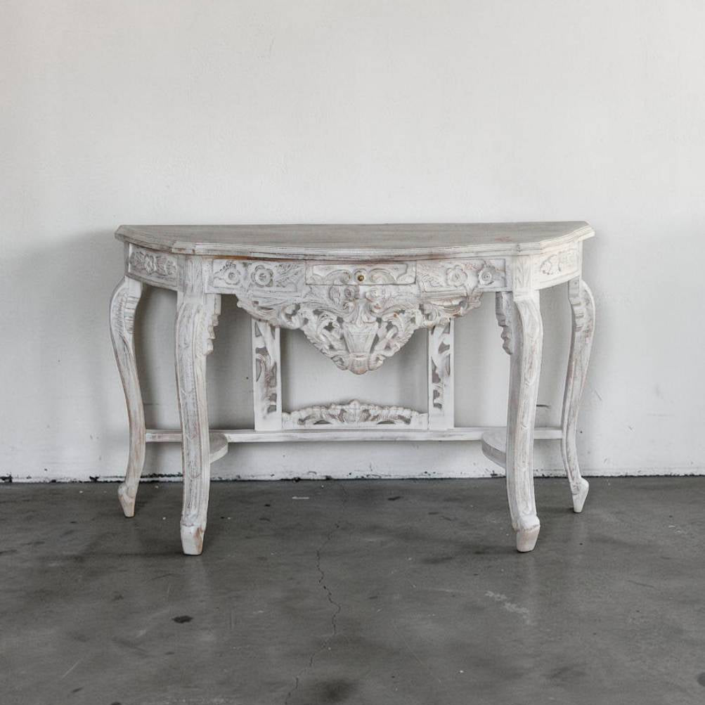Graceful, timeless, and inspired by the elegance of India's heritage homes, the Safedi Haveli Mango Wood Console Table brings vintage charm into contemporary interiors. 