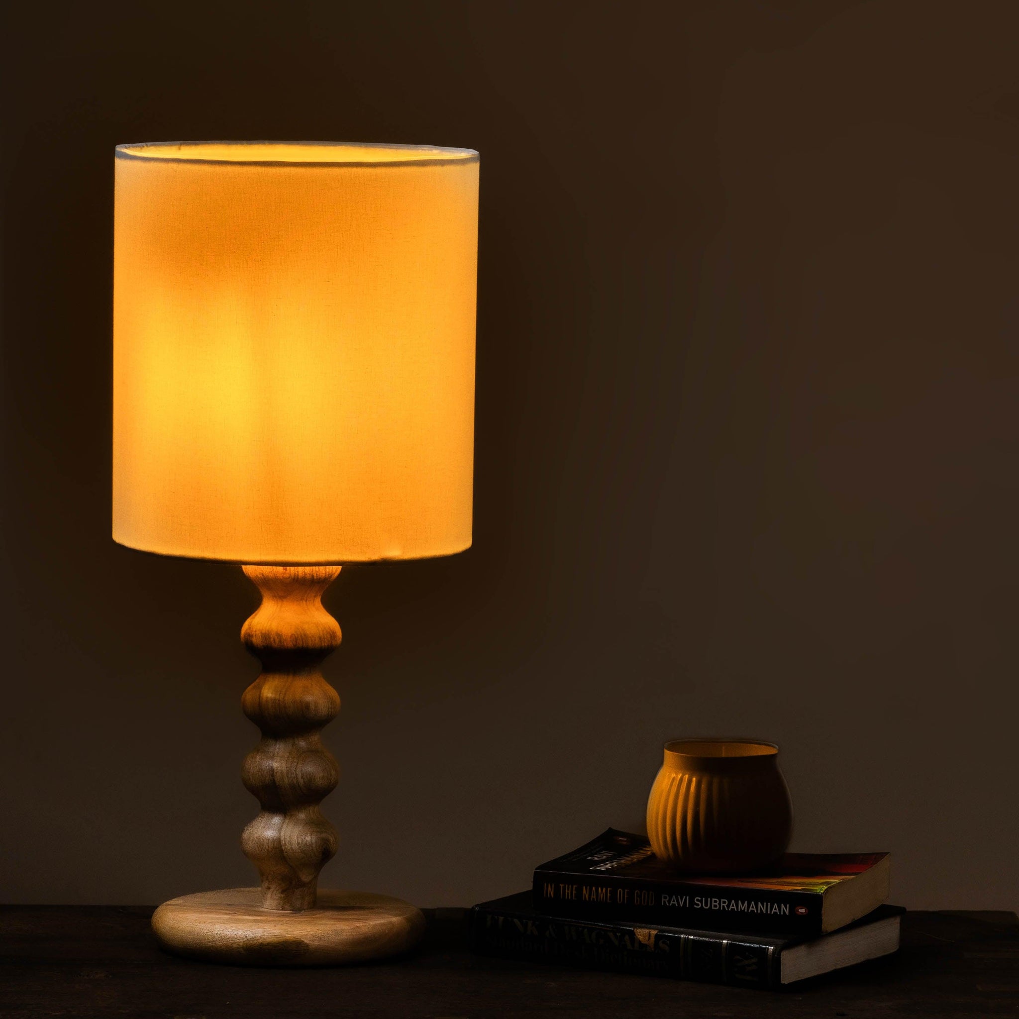 Sculpted Wood Table Lamp - TESU