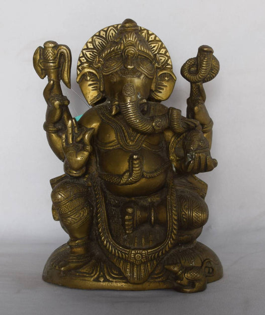  Symbolizing inner calm, wisdom, and the removal of obstacles, this intricately detailed idol radiates serenity and strength. 