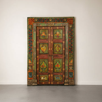 Perfect as a statement wall frame for living rooms, foyers, hallways, or boutique interiors.