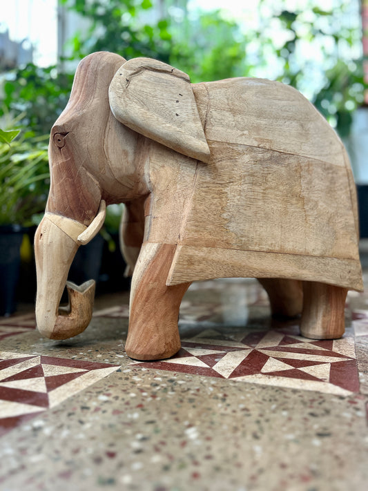 Antique Wooden Elephant Sophisticated home decor Exclusive home decor Intricate design decor Exquisite craftsmanship Beautiful home accents Tasteful living space decor Elegant interior piece Timeless home decor Decorative wooden elephant Unique home decorations, tesu 