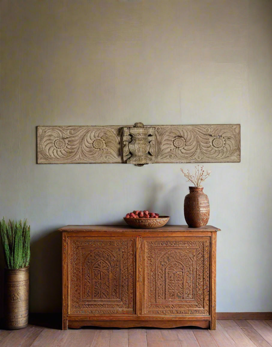 A true revival of beauty and history, this panel brings a touch of heritage into modern homes.