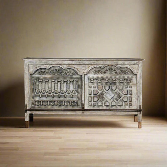 The Heritage Bar Chest - TESU
