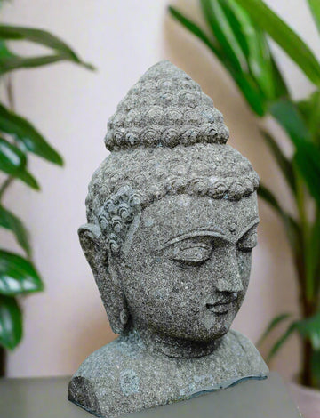 Verdant Buddha Face – A beautifully handcrafted green stone Buddha sculpture, radiating peace, wisdom, and tranquility. 