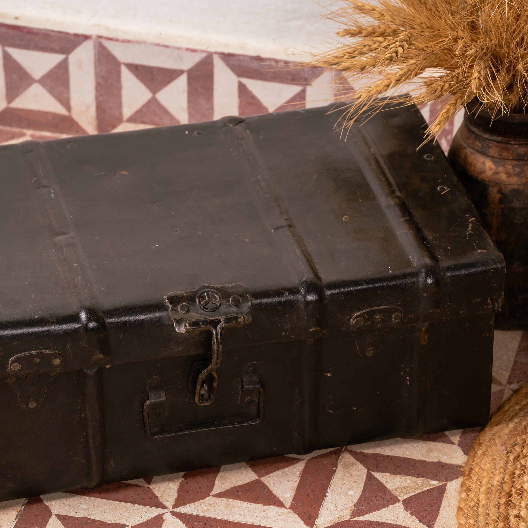 Vintage Iron Black Storage Box - TESU