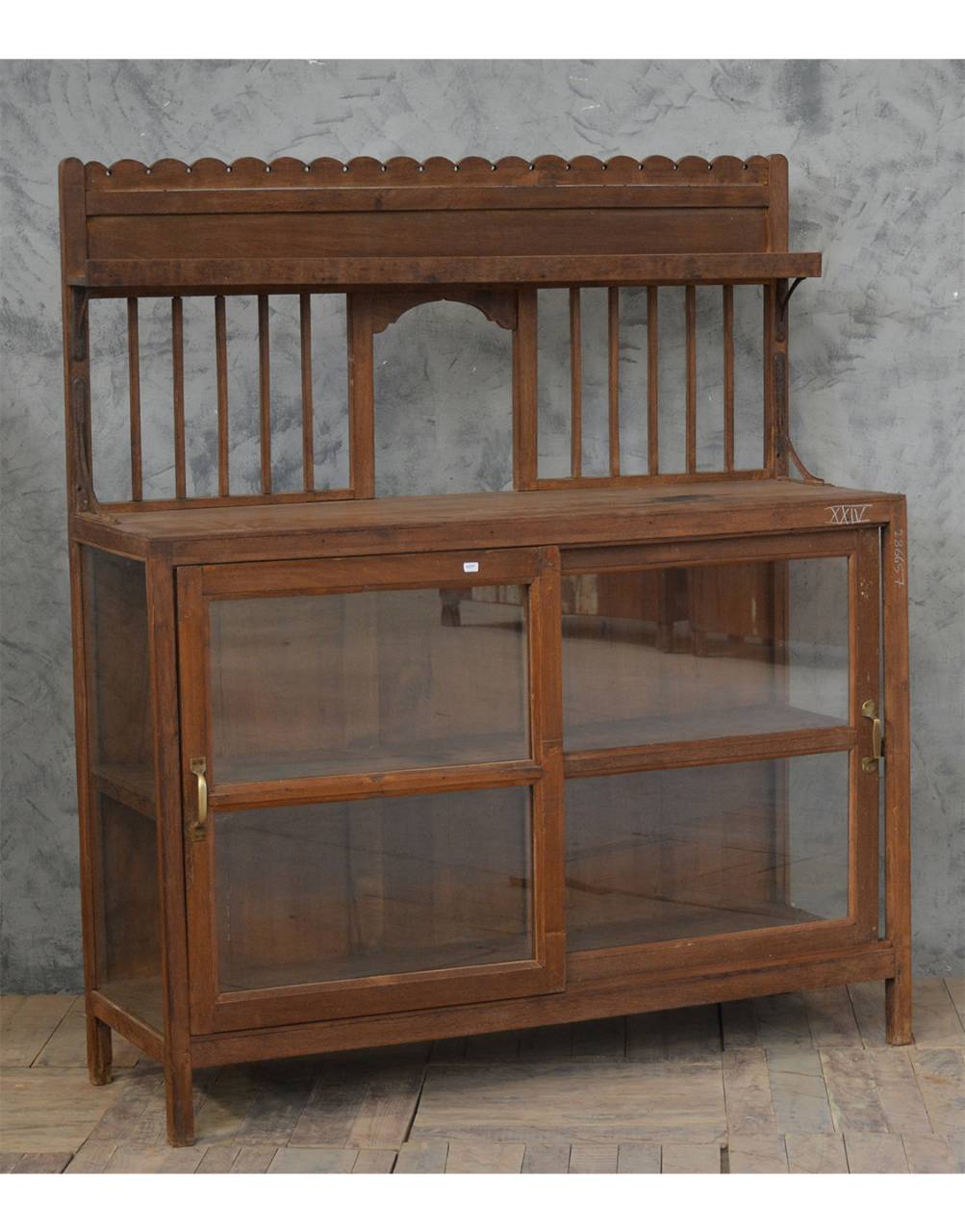 Wooden Glass Antique Counter - TESU