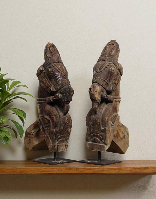 Made from recycled wood and iron, this piece combines rustic elegance with eco-conscious design. 