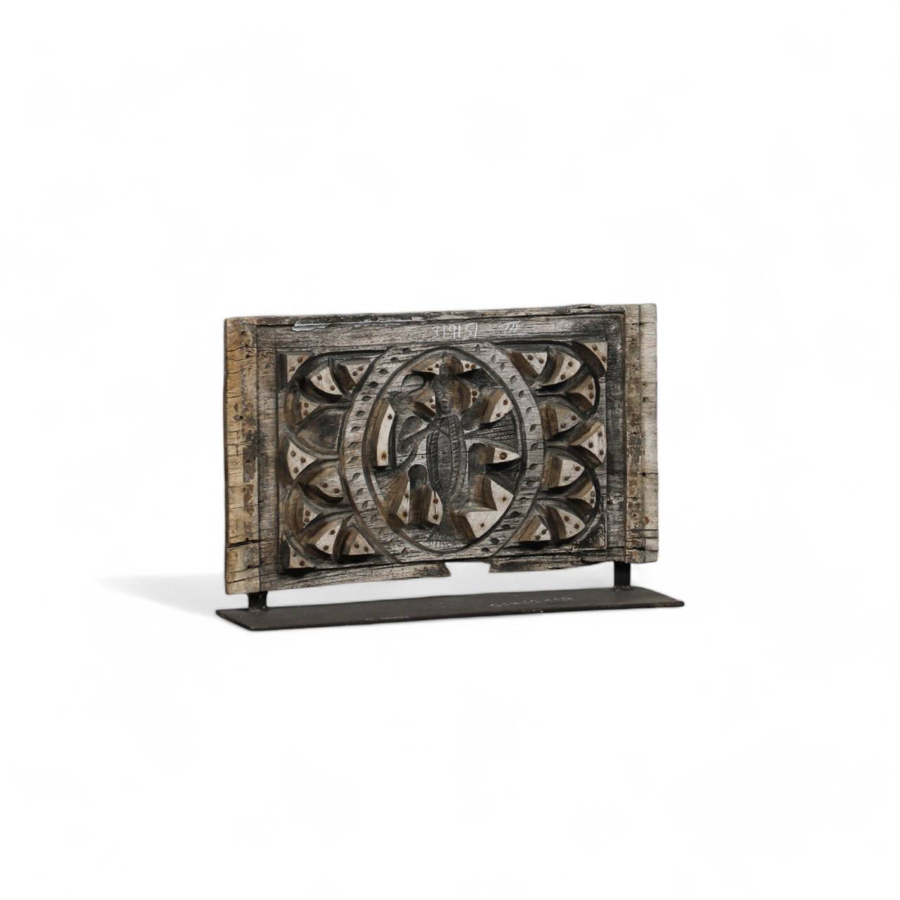 Wooden Panel on Iron Stand - TESU